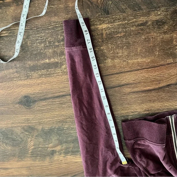 Lululemon Heavyweight Scuba Zip Up Hoodie in Heathered Burgundy Size 6 - Picture 6 of 8
